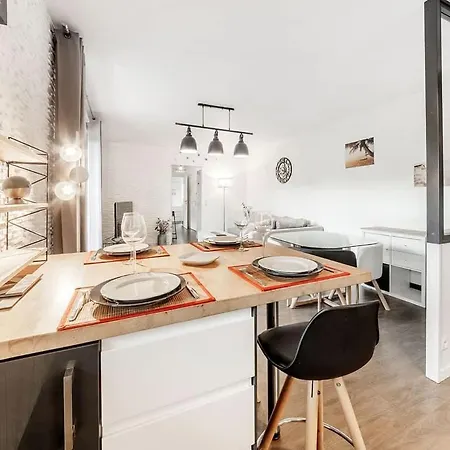 Apartment Le Prevert, T3 Avec Terrasse Et Parking Rennes