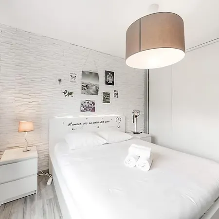 Apartment Le Prevert, T3 Avec Terrasse Et Parking